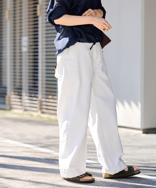 FRAMeWORK(フレームワーク)の「≪一部カラーWEB限定 / 追加≫OVER SIZED CHINO パンツ(チノパンツ・レディース・ホワイト/ベージュ/ブラウン・36/40/38)」の21枚目の写真