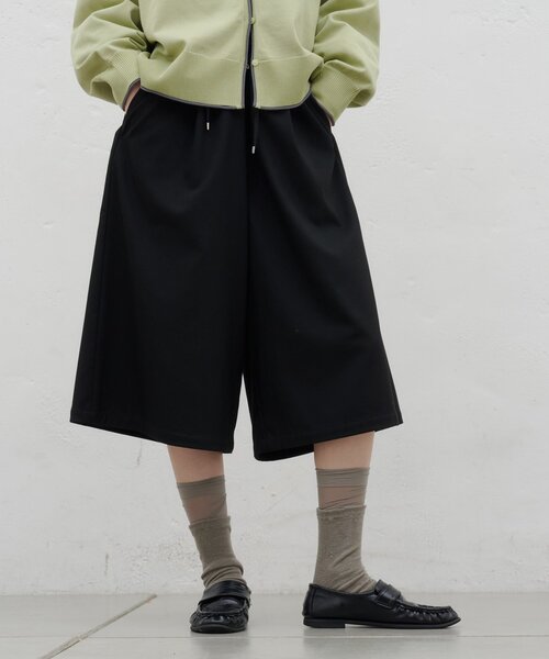 CIAOPANIC TYPY(チャオパニックティピー)の「∴裏起毛バミューダパンツ(その他パンツ・レディース・ベージュ/グレー/ブラック・SMALL/MEDIUM)」の1枚目の写真