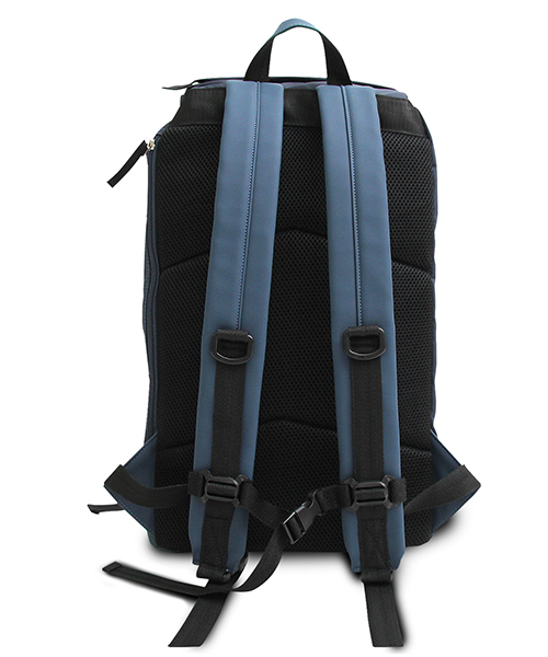 REGiSTA(レジスタ)の「PVC高密ナイロン/マットポリウレタンバックパック(バックパック/リュック・メンズ・カーキ/ネイビー/ブラック・FREE)」の20枚目の写真