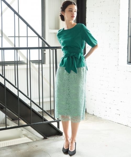 A part by（アパートバイ）の「【結婚式にも】Pレーススカート３ピースセットアップ 767933 （ドレス・レディース・グリーン/ネイビー/オレンジ・LARGE/MEDIUM）」の4枚目の写真