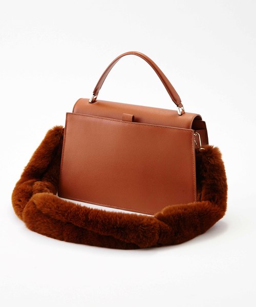 Gem.（ジェム）の「【Gem.】ワンハンドルフラップショルダー　011112643    （ショルダーバッグ・レディース・グレー/ブラウン/レッド/ブラック・FREE）」の2枚目の写真