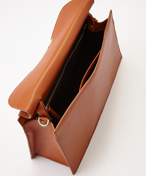 Gem.（ジェム）の「【Gem.】ワンハンドルフラップショルダー　011112643    （ショルダーバッグ・レディース・グレー/ブラウン/レッド/ブラック・FREE）」の5枚目の写真