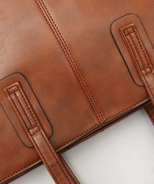 REGiSTA（レジスタ）の「スプリットレザー（牛床革） コンパクト ビジネストートバッグ A4収納対応（ビジネスバッグ・レディース・ブラック/ダークブラウン/キャメル/ネイビー/レッド/グレー・FREE）」の10枚目の写真