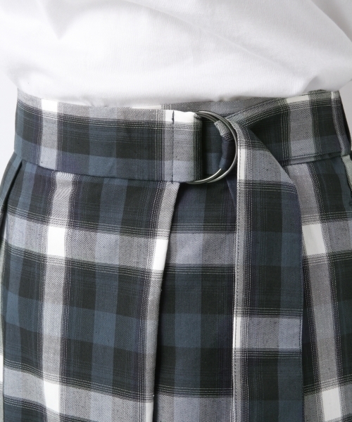 LEPSIM(レプシィム)の「C/Lガララップワイドパンツ 785570(その他パンツ・レディース・ベージュ/ネイビー/ストライプ・MEDIUM/LARGE)」の18枚目の写真