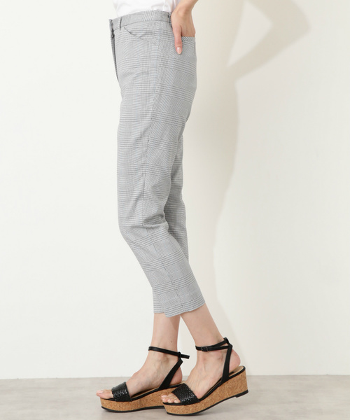 NATURAL BEAUTY BASIC（ナチュラルビューティーベーシック）の「【andGIRL 5月号掲載】〈ウォッシャブル・吸水速乾〉コズミクールクロップドパンツ（その他パンツ・レディース・ブラック系その他/グレー/ネイビー・LARGE/MEDIUM/X-SMALL/XX-SMALL/SMALL）」の12枚目の写真