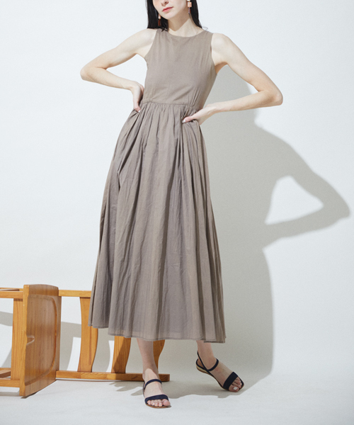 【美品】MARIHA マリハ★夏のレディのドレス★　ブラウン ベージュ マキシ丈 MARIHA（マリハ）の「【MARIHA】 夏のレディのドレス