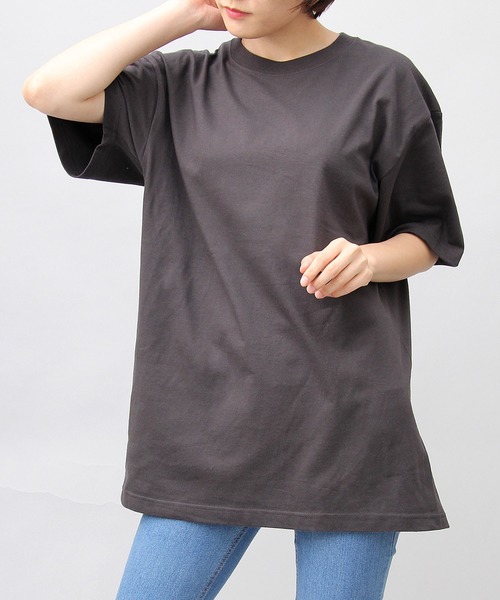 United Athle(ユナイテッドアスレ)の「5.6オンス ボックスシルエット ソフトヘヴィー Tシャツ ビッグサイズ(Tシャツ/カットソー・メンズ・ホワイト/ブラック/ベージュ/グリーン/ブラック系その他/パープル/グレー/カーキ/グリーン系その他/チャコール/オレンジ/ブルー/ワイン・L/XL)」の3枚目の写真