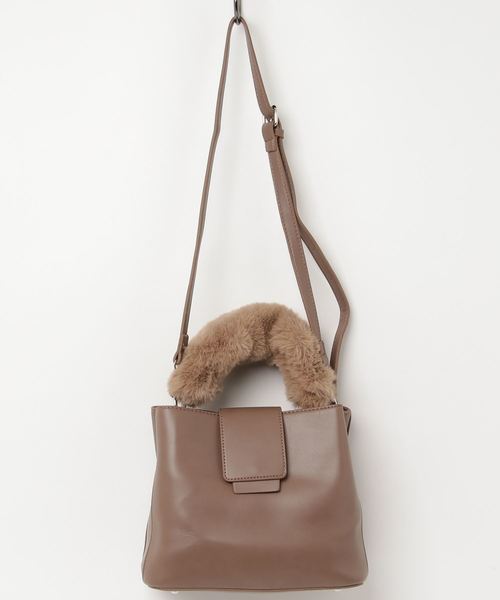 KOBE LETTUCE（コウベレタス）の「エコファーハンドルスクエアショルダーバッグ（ショルダーバッグ・レディース・ブラック/ベージュ/カーキ/キャメル・FREE）」の13枚目の写真