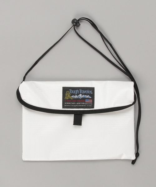 Tough Traveler（タフトラベラー）の「Flap Neck Pouch L（ショルダーバッグ・レディース・ブラック/ベージュ/パープル/ネイビー/ターコイズブルー/ライム/オレンジ/クリア/ホワイト系その他/ブラック系その他/ブルー系その他/ピンク系その他/ホワイト系その他3/ブラック系その他3/ピンク系その他2・FREE）」の3枚目の写真