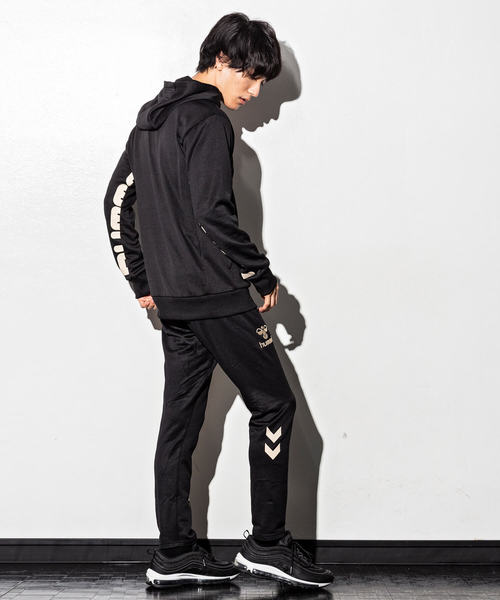 hummel(ヒュンメル)の「hummel(ヒュンメル)プルオーバーパーカー(パーカー・メンズ・カーキ/ピンク/ブラック/ネイビー・S/M/L)」の11枚目の写真