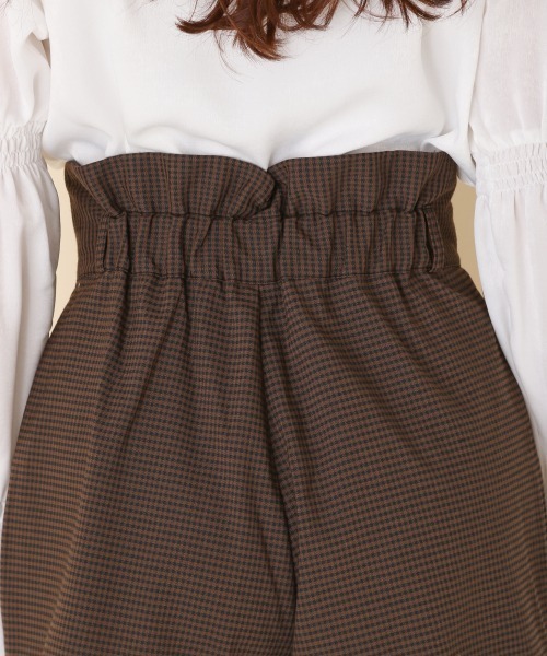 Heather（ヘザー）の「あいねねコラボチェックショートパンツ　867232（その他パンツ・レディース・ホワイト×ブラック/ブラウン系その他/ベージュ系その他・FREE）」の15枚目の写真