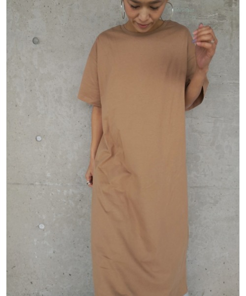 ulu（ウル）の「Organic cotton backslit 2way onepiece（ワンピース・レディース・ホワイト/キャメル・FREE）」の6枚目の写真