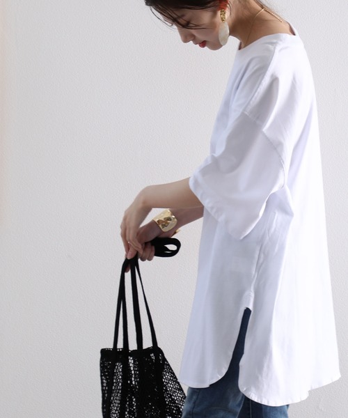 classicalelf（クラシカルエルフ）の「キッズ サイドスリット入りビッグシルエットミドル丈無地Tシャツ(半袖)（Tシャツ/カットソー・キッズ・ブラウン/ブラック/ベージュ/ホワイト・130/140/150/160）」の16枚目の写真