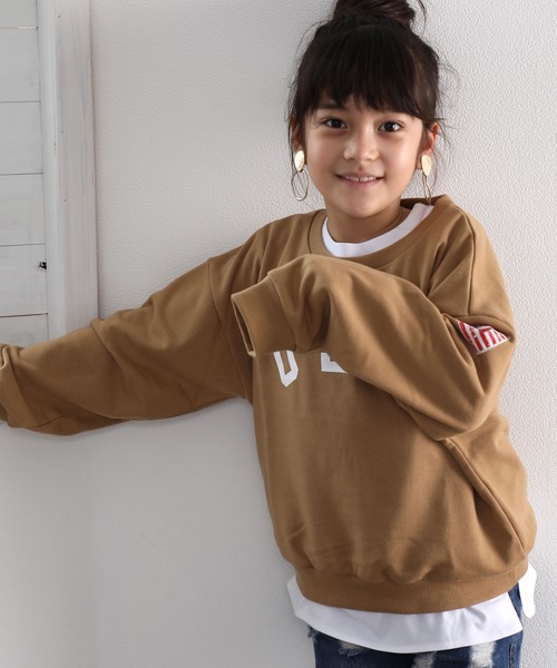 classicalelf（クラシカルエルフ）の「キッズ サイドスリット入りビッグシルエットミドル丈無地Tシャツ(半袖)（Tシャツ/カットソー・キッズ・ブラウン/ブラック/ベージュ/ホワイト・130/140/150/160）」の22枚目の写真