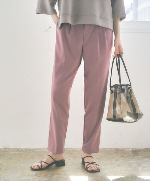 titivate(ティティベイト)の「フロントタックテーパードパンツ(その他パンツ)」|ピンク系その他
