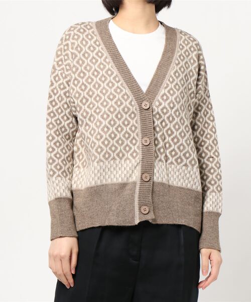 SpRay（スプレイ）の「ジャガードＶカーディガン（カーディガン/ボレロ・レディース・ブラック/ベージュ/ブラウン・FREE）」の9枚目の写真