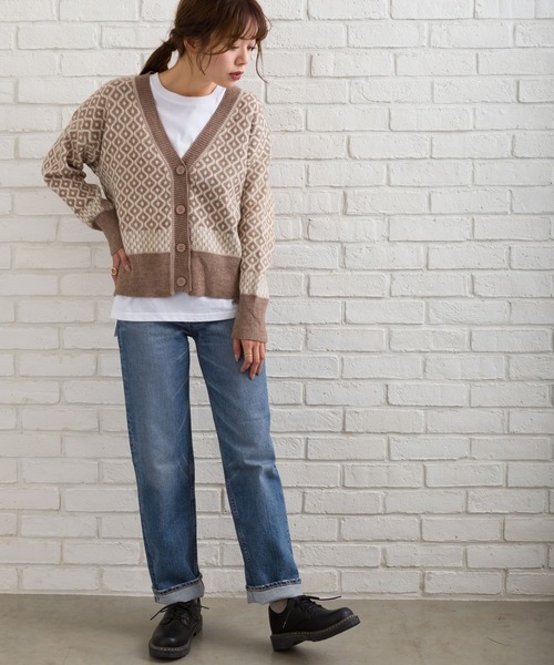 SpRay（スプレイ）の「ジャガードＶカーディガン（カーディガン/ボレロ・レディース・ブラック/ベージュ/ブラウン・FREE）」の11枚目の写真