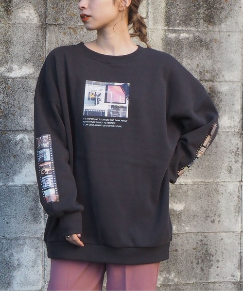 tiptop(ティップトップ)の「2020AW 裏起毛フォトプリントプルオーバー(スウェット・レディース・オフホワイト/アイボリー/ブラック/スミクロ/ライトベージュ/ベージュ・FREE)」の22枚目の写真