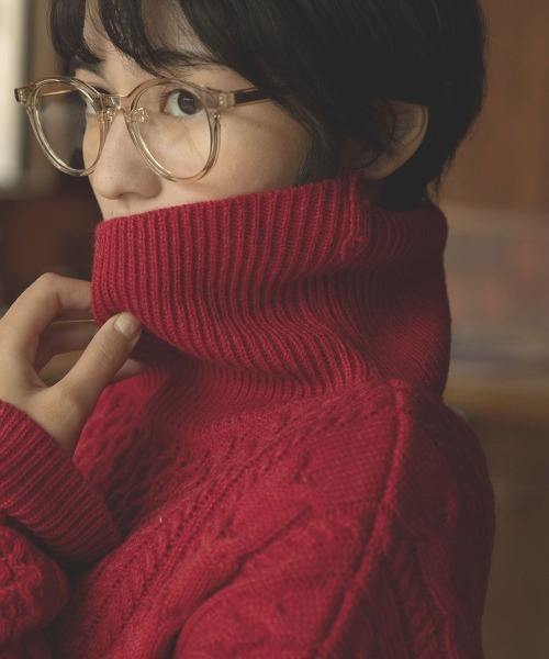 marjour（マージュール）の「CLEAR FRAME GLASSES（メガネ・レディース・クリア/クリアブラウン・FREE）」の2枚目の写真