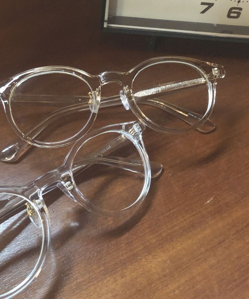 marjour（マージュール）の「CLEAR FRAME GLASSES（メガネ・レディース・クリア/クリアブラウン・FREE）」の4枚目の写真