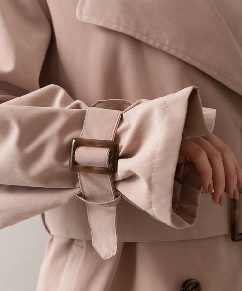 SpRay（スプレイ）の「ピーチキャンディスリーブトレンチコート（トレンチコート・レディース・ベージュ/ブルー/ピンクベージュ/ライトベージュ/グレイッシュベージュ・MEDIUM/LARGE）」の17枚目の写真