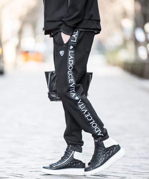 Buffalo Bobs(バッファローボブズ)の「TROMPE-L'OEIL(トロンプ-ルイユ)トラックパンツ ジャージ(その他パンツ・メンズ・ホワイト/ブラック・2-3/1-2)」の2枚目の写真
