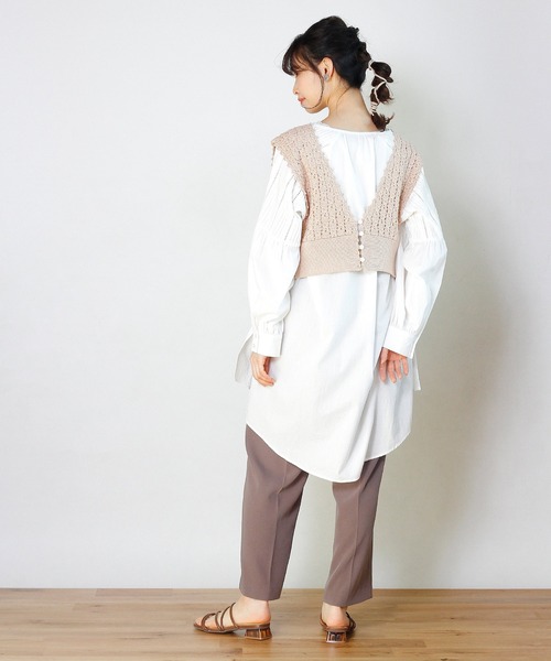 Crisp（クリスプ）の「クロシェニットビスチェ（キャミソール・レディース・ベージュ/ブルー・FREE）」の3枚目の写真