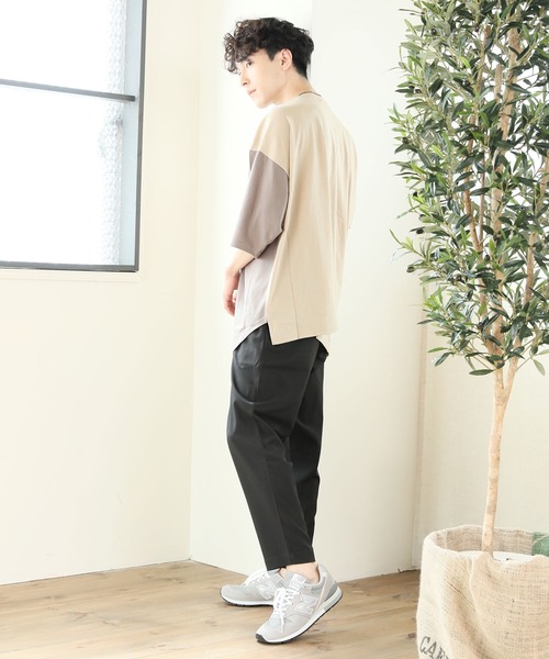 TopIsm(トップイズム)の「ワイドシルエット アシンメトリーセンター配色切替 半袖カットソー(Tシャツ/カットソー・メンズ・ベージュ/パープル/ホワイト×ブラック/ホワイト×グレー/チャコール・M/L)」の11枚目の写真