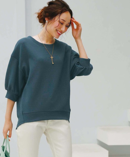 BELLUNA PLUS(ベルーナ)の「ジャカード素材袖ギャザープルオーバー(Tシャツ/カットソー・レディース・ネイビー/ブルーグレー/ライトカーキ/テラコッタ・MEDIUM/LARGE/X-LARGE)」の9枚目の写真