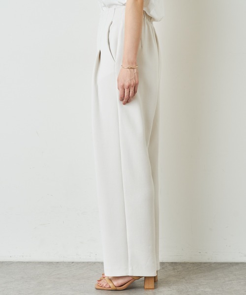 Omekashi（オメカシ）の「ダブルタックパンツ（その他パンツ・レディース・オフホワイト/ベージュ/ブラック・36/38）」の18枚目の写真