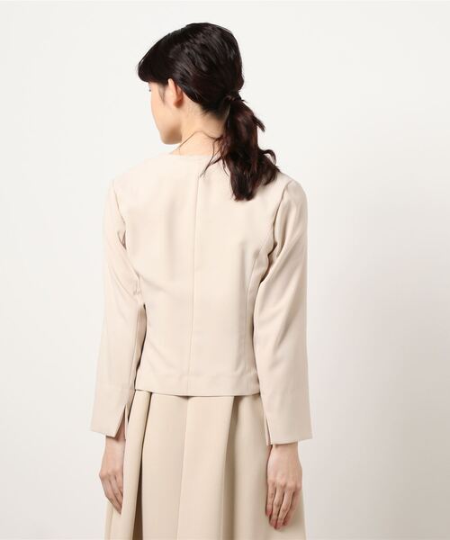 KATHARINE ROSS（キャサリンロス）の「【KATHARINE ROSS】●結婚式 パールピン付ジャケット（ドレス・レディース・ベージュ・MEDIUM）」の2枚目の写真