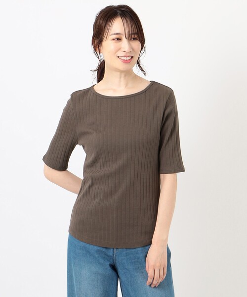 ANY(エニィ)の「テレコトップス カットソー(Tシャツ/カットソー・レディース・ダークブラウン系/ベージュ系/アイボリー系/ライトグリーン系・2/3)」の14枚目の写真