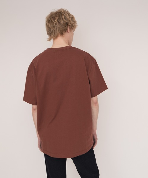Levi's（リーバイス）の「MADE IN THE USA BOXY TEE MADDER BROWN（Tシャツ/カットソー・メンズ・レッド・S/M/L/XL）」の6枚目の写真