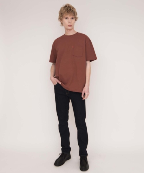Levi's（リーバイス）の「MADE IN THE USA BOXY TEE MADDER BROWN（Tシャツ/カットソー・メンズ・レッド・S/M/L/XL）」の8枚目の写真