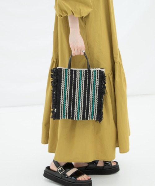 Kastane(カスタネ)の「ストライプBOXトート(ハンドバッグ・レディース・アイボリー/ブラック・FREE)」の8枚目の写真