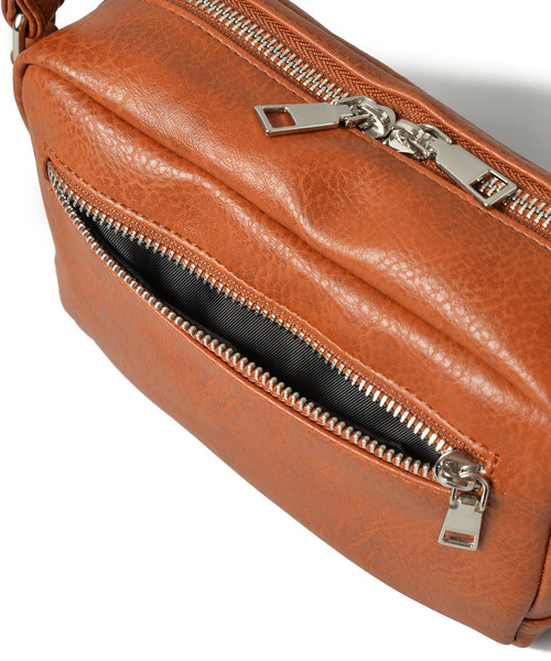 Le lien（ルリアン）の「【Le lien】ルリアン　スクエアボックス　ミニショルダー（ショルダーバッグ・レディース・ブラック/グレー/キャメル・FREE）」の12枚目の写真