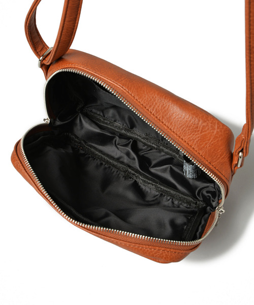 Le lien（ルリアン）の「【Le lien】ルリアン　スクエアボックス　ミニショルダー（ショルダーバッグ・レディース・ブラック/グレー/キャメル・FREE）」の6枚目の写真