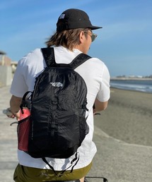 【THE NORTH FACE】FLYWEIGHT PACK 22