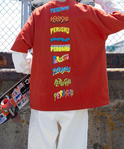 Perushu(ペルーシュ)の「PerushuアソートプリントTシャツ(Tシャツ/カットソー・メンズ・ホワイト/チャコールグレー/ブラック/レッド/オフホワイト・MEDIUM/LARGE)」の5枚目の写真