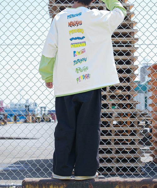 Perushu(ペルーシュ)の「PerushuアソートプリントTシャツ(Tシャツ/カットソー・メンズ・ホワイト/チャコールグレー/ブラック/レッド/オフホワイト・MEDIUM/LARGE)」の9枚目の写真