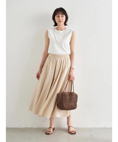 earth music&ecology(アースミュージックアンドエコロジー)の「【WEB限定】ギャザーフレアスカート *(スカート・レディース・ブラック/ベージュ/ブラウン/ブルー/グリーン/アイボリー・FREE)」の13枚目の写真