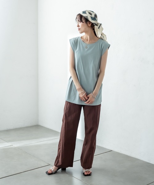 mystic（ミスティック）の「タックフレアノースリTシャツ（Tシャツ/カットソー・レディース・オフホワイト/チャコールグレー/グリーン/ブルー・FREE）」の8枚目の写真