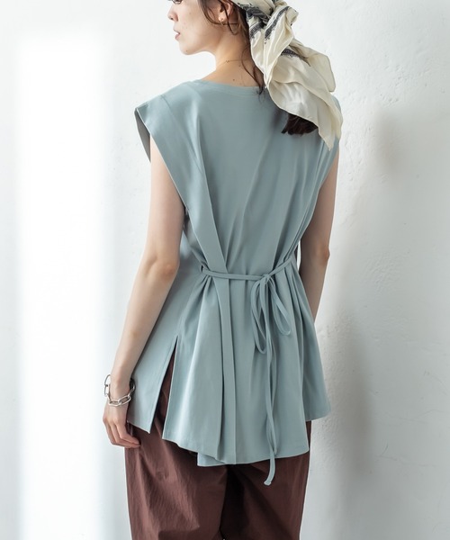 mystic（ミスティック）の「タックフレアノースリTシャツ（Tシャツ/カットソー・レディース・オフホワイト/チャコールグレー/グリーン/ブルー・FREE）」の12枚目の写真