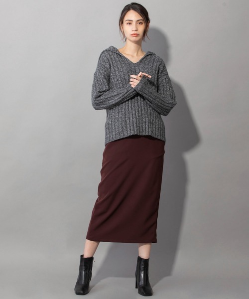 Munich（ミューニック）の「エキストラファインメリノウールリブニット　スキッパーカラープルオーバー（ニット/セーター・レディース・ブラック/サックスブルー/オフホワイト/ブラック×ホワイト・FREE）」の15枚目の写真