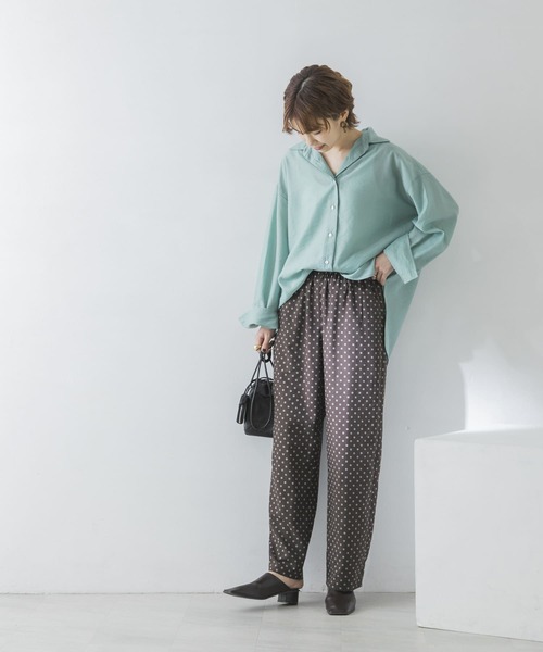 URBAN RESEARCH（アーバンリサーチ）の「小紋柄ギャザーイージーパンツ（その他パンツ・レディース・ネイビー/ブラウン・FREE）」の7枚目の写真