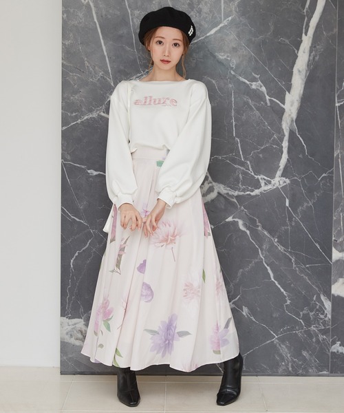 MIIA（ミーア）の「allure miia ロゴスウェット（スウェット・レディース・ブラック/オフホワイト/ピンク・FREE）」の4枚目の写真