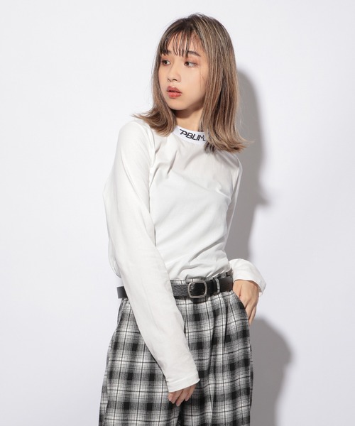 PBLIM（ページボーイリム）の「【PAGEBOYLIM】リムロゴハイネック（Tシャツ/カットソー・レディース・ブラック/オフホワイト・MEDIUM/LARGE）」の4枚目の写真