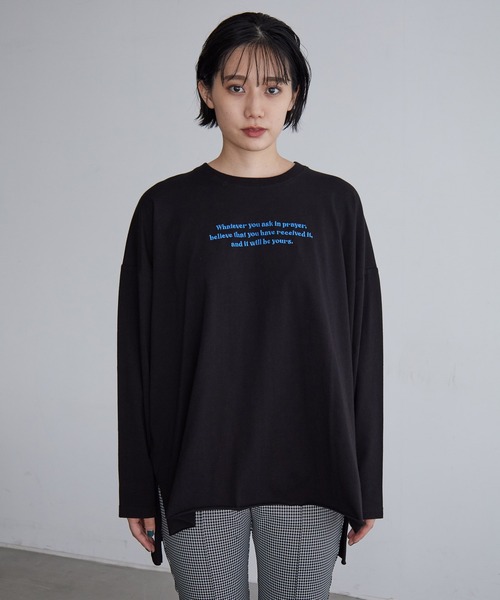 PAGEBOY（ページボーイ）の「シシュウロゴロンＴ（Tシャツ/カットソー・レディース・ブラック/オフホワイト/パープル系その他/グレイッシュベージュ・FREE）」の6枚目の写真