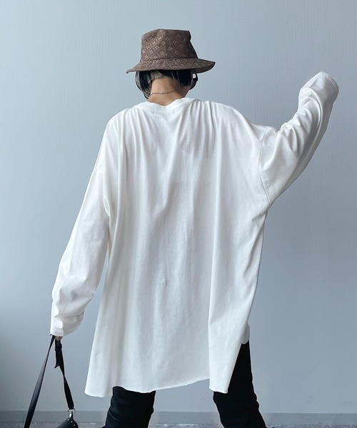 PAGEBOY（ページボーイ）の「シシュウロゴロンＴ（Tシャツ/カットソー・レディース・ブラック/オフホワイト/パープル系その他/グレイッシュベージュ・FREE）」の5枚目の写真