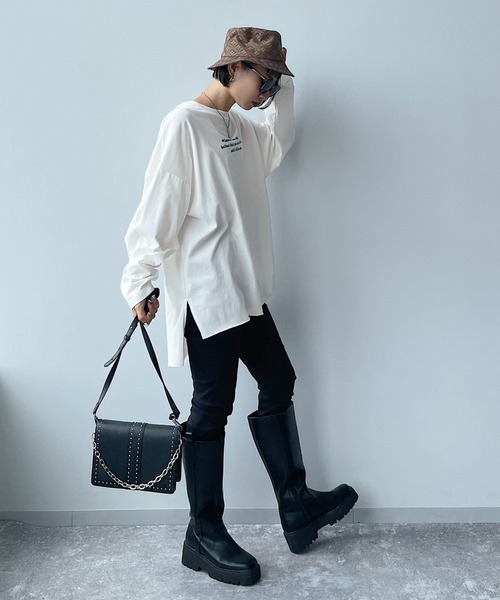 PAGEBOY（ページボーイ）の「シシュウロゴロンＴ（Tシャツ/カットソー・レディース・ブラック/オフホワイト/パープル系その他/グレイッシュベージュ・FREE）」の20枚目の写真